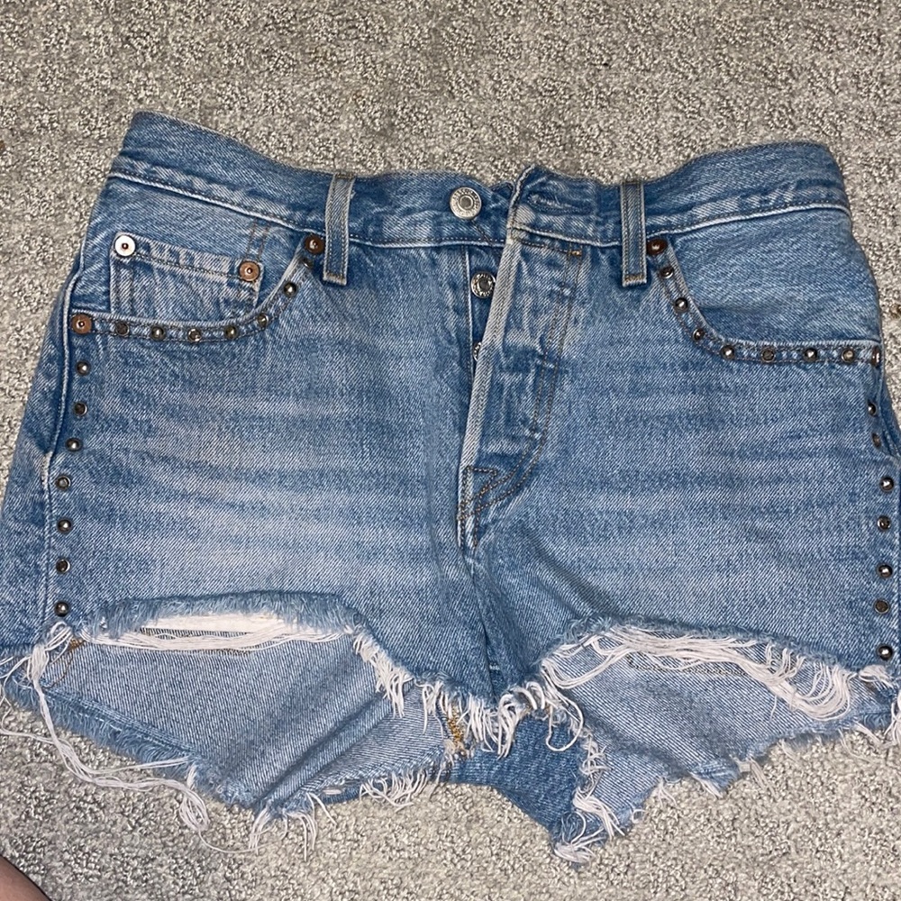 levi’s high rise shorts